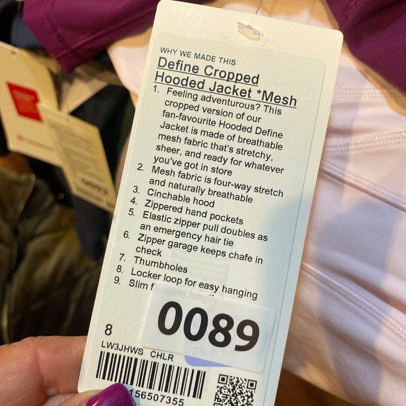 NWT Lululemon define cropped hooded jacket  CHILLED GRAPE Size:8 - Picture 4 of 4